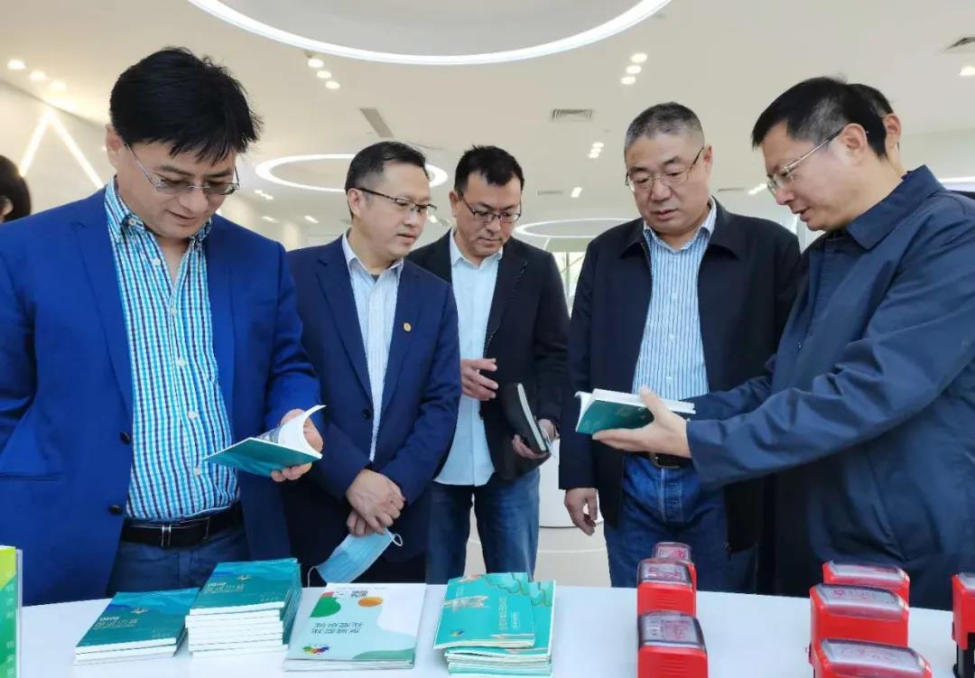 微信圖片_20201102095532.jpg 微信圖片_20201102095532.jpg